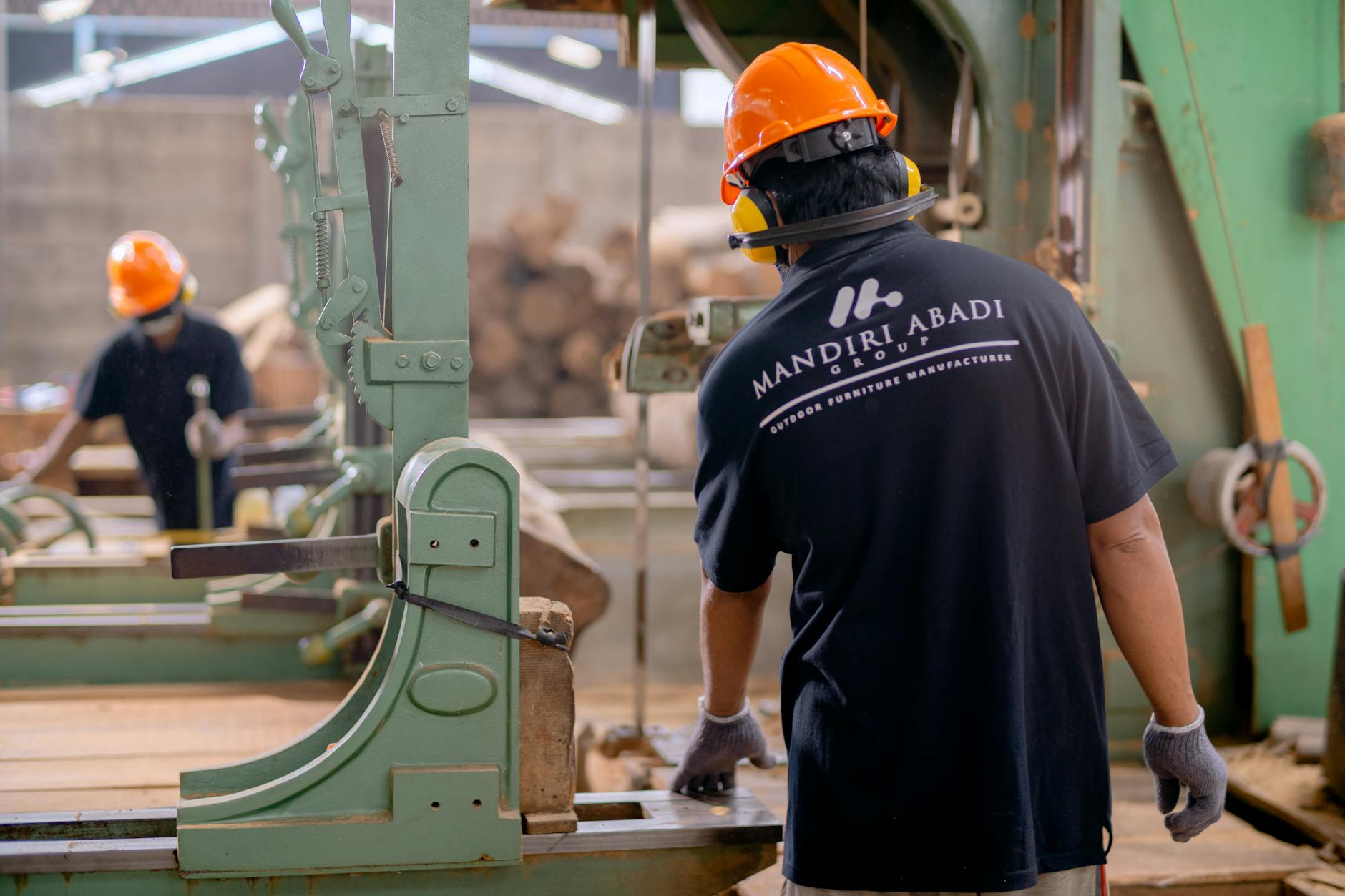 Sustainability at the Forefront: Eco-Friendly Manufacturing Practices